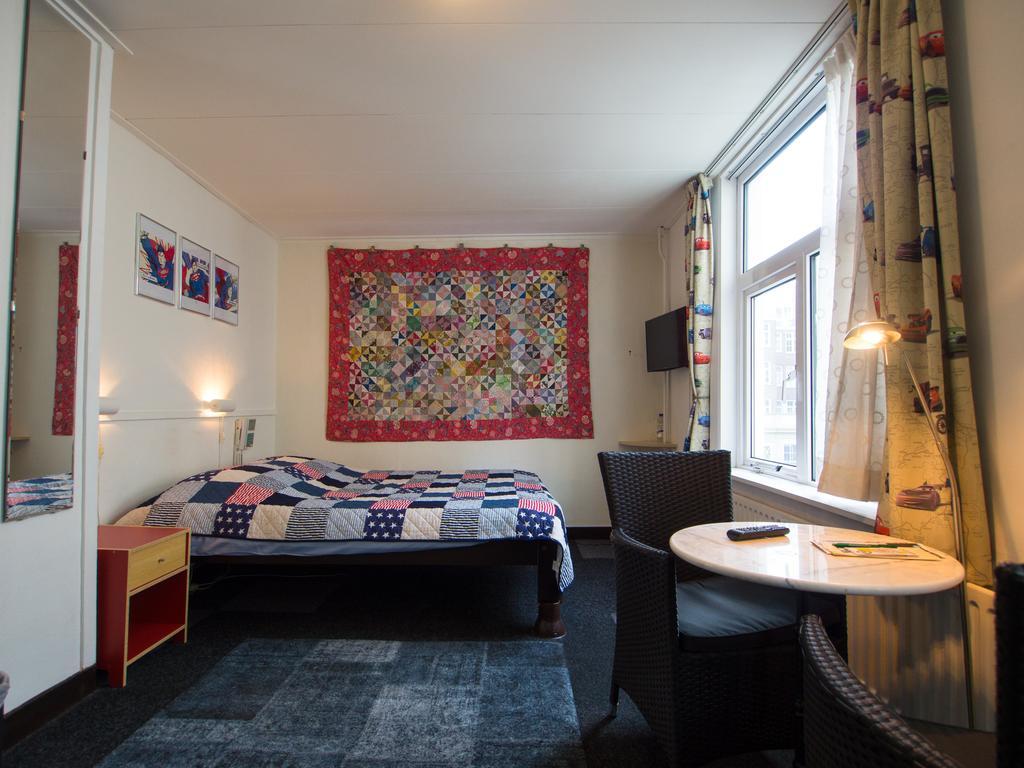 Hotel Adolesce Amsterdam Exteriör bild
